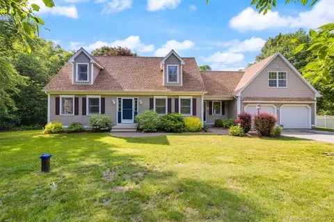 15 Randazzo Rd, Columbia, CT 06237