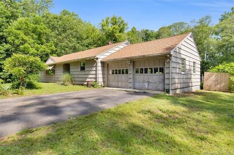 6 Nancy Ln, Middlefield, CT 06455