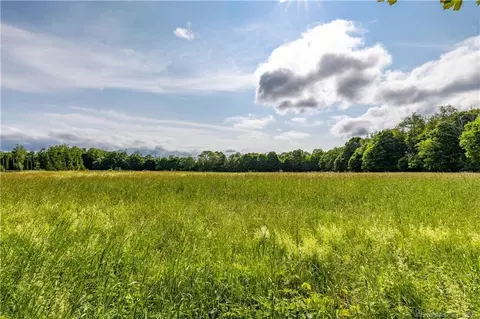 00 Chestnut Hill Rd, Litchfield, CT 06759
