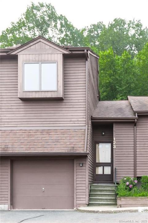 489 Wolcott St #123, Bristol, CT 06010