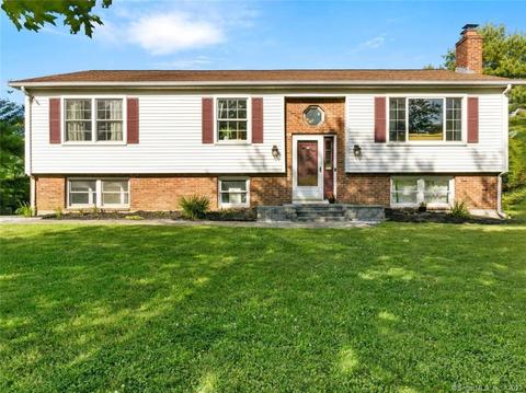 11 James East Rd, Durham, CT 06422
