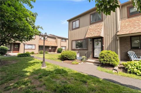 85 Orangewood W #85, Derby, CT 06418