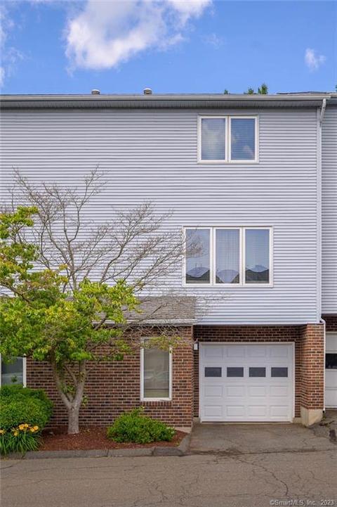 30 Sheila Ct #23, Bristol, CT 06010