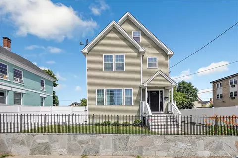 158 Alice St, Bridgeport, CT 06606