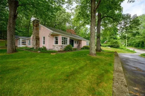 120 Thompson Rd, Thompson, CT 06277