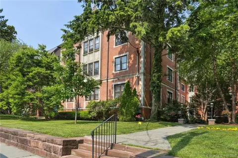 484 Whitney Ave #B1, New Haven, CT 06511