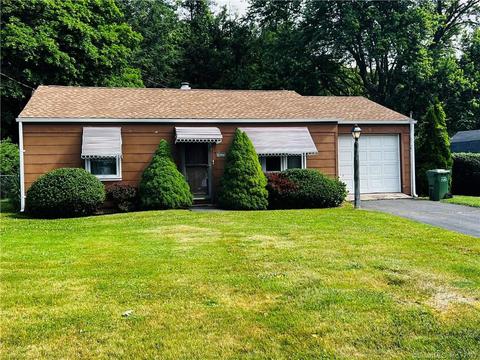 9 Albert St, Wallingford, CT 06492