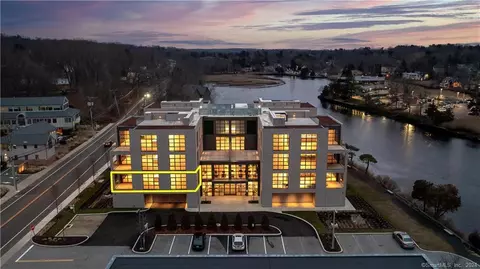 60 Wilton Rd #2B, Westport, CT 06880