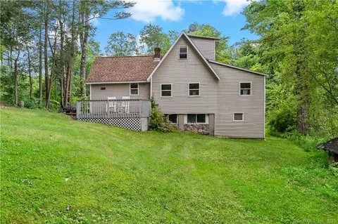 81 Picketts Ridge Rd, Redding, CT 06896