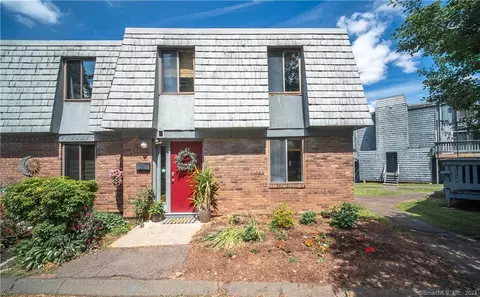 124 Trolley Crossing Ln #124, Middletown, CT 06457