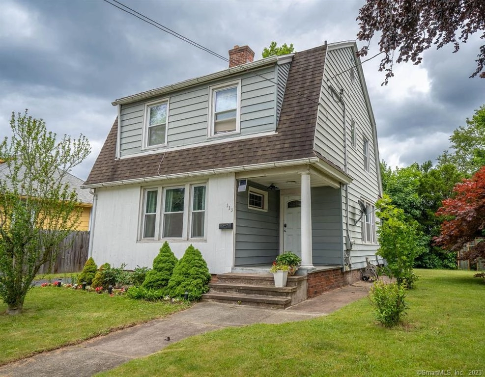 133 Hyde St  