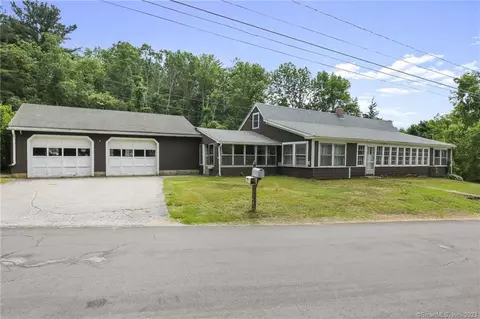 190 Underwood Rd, Putnam, CT 06260