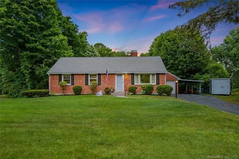 185 Cedar Ridge Ter, Glastonbury, CT 06033