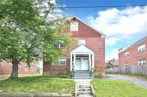102 Mary Ave, Stratford, CT 06614