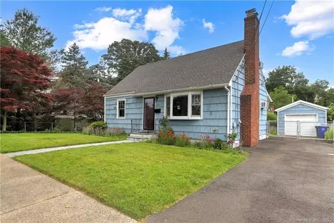 650 Garfield Ave, Bridgeport, CT 06606