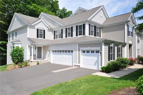 317 Sterling Dr #317, Newington, CT 06111