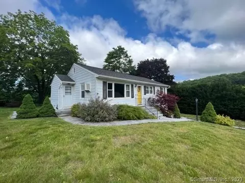 48 Jason Ave, Watertown, CT 06795