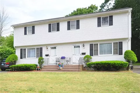 128 Delmont St, Manchester, CT 06042