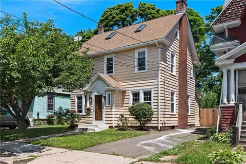 57 Washington Manor Ave, West Haven, CT 06516