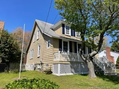 125 Wyoming St, Stratford, CT 06614