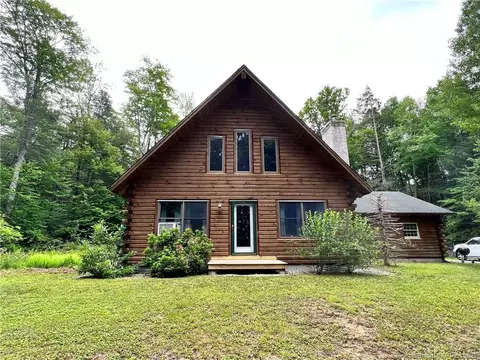 152 Riverton Rd, Hartland, CT 06065