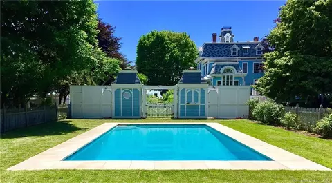 97 Linden Ave, Branford, CT 06405