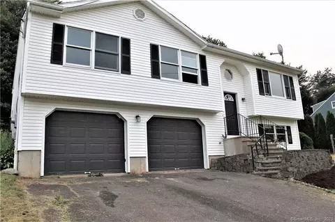 69 Danna Marie Dr, Waterbury, CT 06708