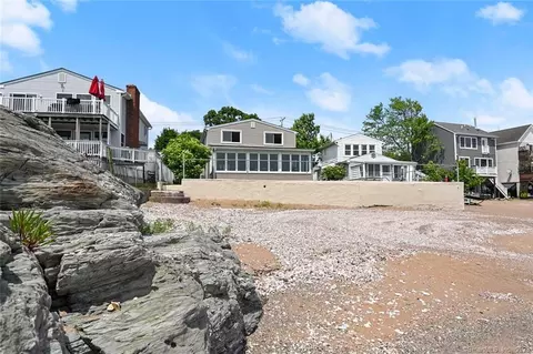 75 Ocean Ave, West Haven, CT 06516