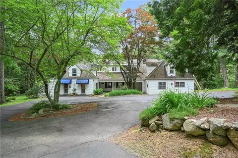 134 Chestnut Land Rd, New Milford, CT 06776