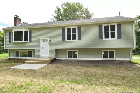 313 S River Rd, Tolland, CT 06084