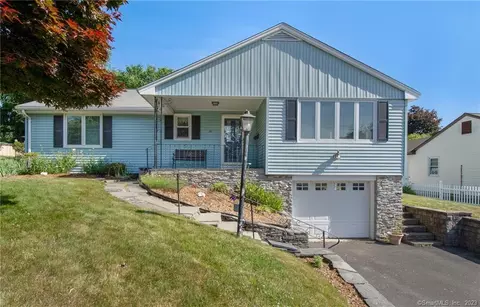10 Cherry Hill Dr, Newington, CT 06111