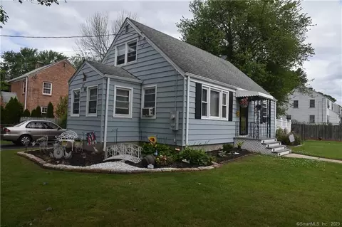 147 Grant St, Hartford, CT 06106