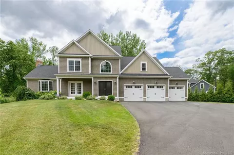9 Winding Brook Rd, North Haven, CT 06473