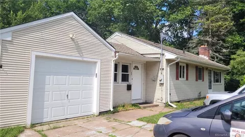 25 Highland Ave, Vernon, CT 06066