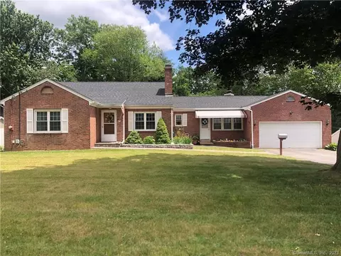54 Walnut St, Newington, CT 06111
