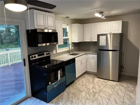 83 Margery Dr, East Hartford, CT 06118