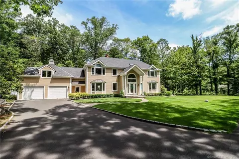 52 Silver Spring Rd, Ridgefield, CT 06877