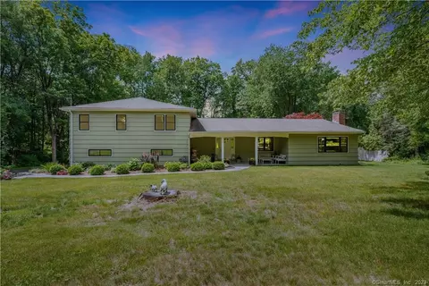 Undisclosed, Newtown, CT 06470