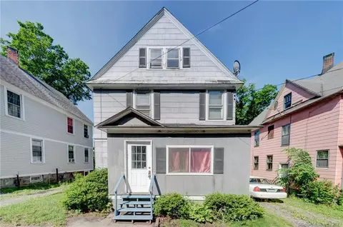 36 S Main St, Winchester, CT 06098