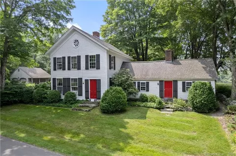 281 Beaver Brook Rd, Lyme, CT 06371