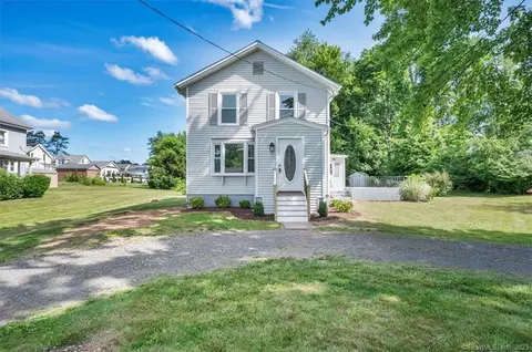 23 Hotchkiss St, Berlin, CT 06037