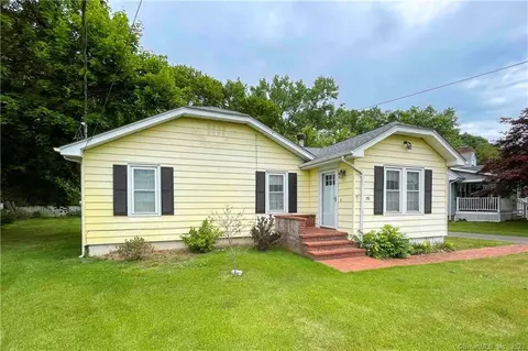 183 Maple St, Branford, CT 06405