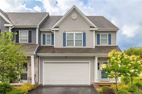 44 Bridlewood Ln #44, Vernon, CT 06066