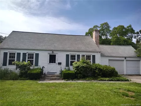 110 Judson Rd, Fairfield, CT 06824
