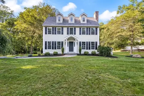 1 Fordham Trl, Old Saybrook, CT 06475