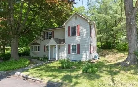 2 Alcox Rd, Brookfield, CT 06804 photo 1