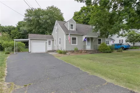 987 Jerome Ave, Bristol, CT 06010