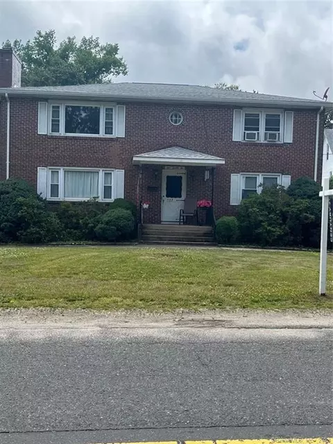 522 Piedmont St, Waterbury, CT 06706