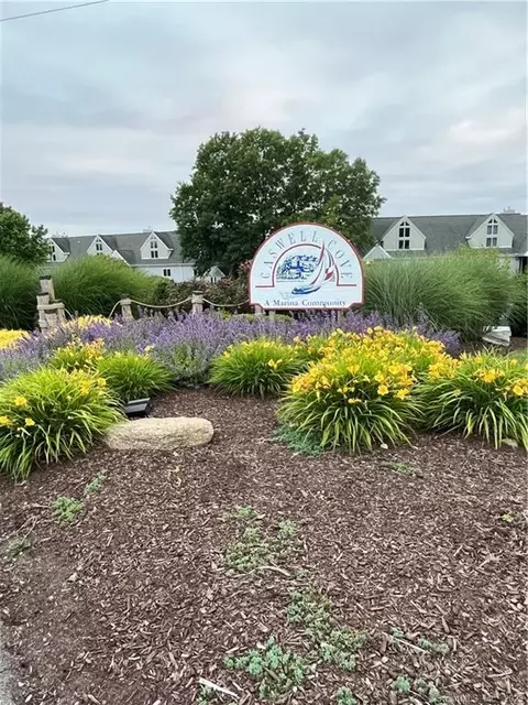 1235 Windward Rd #1235, Milford, CT 06461