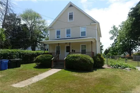 22 Allyn Ave, Norwich, CT 06360